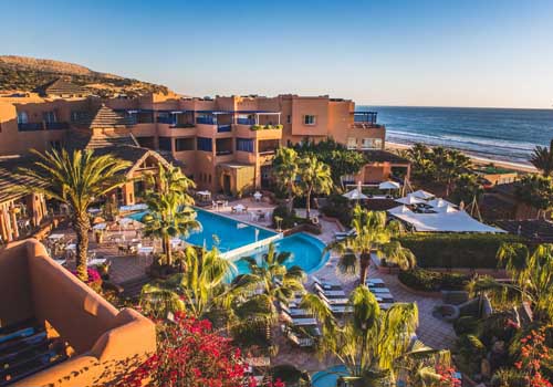 A oriental getaway to Paradis Plage - Alexandre, 30 years old, a dandy who love paradise islands, from Strasbourg, France