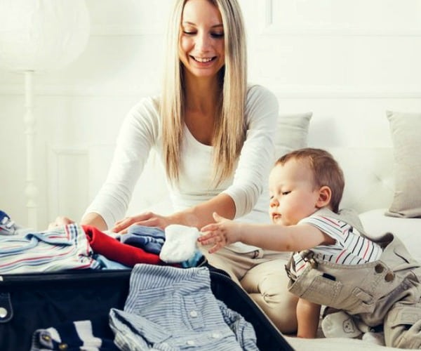 - Travel Checklist: For babies from 0 to 3 years old