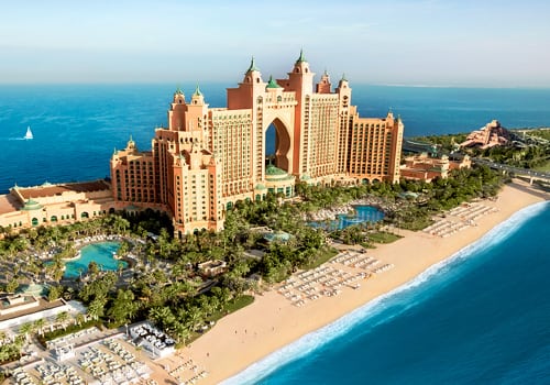 Starting a new year at the Atlantis the Palm - Emilie, aged 34, mother of Jude (3 years old), from Brussels, Belgium