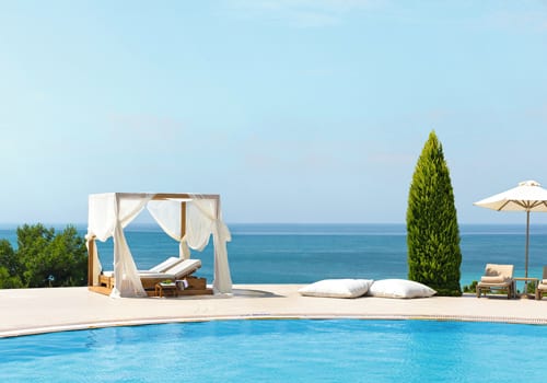 Our dream holiday at Ikos Oceania, between the sea and the mountains - Emilie, married, mother of Suzanne (4 years old) and Henri (1 year old)