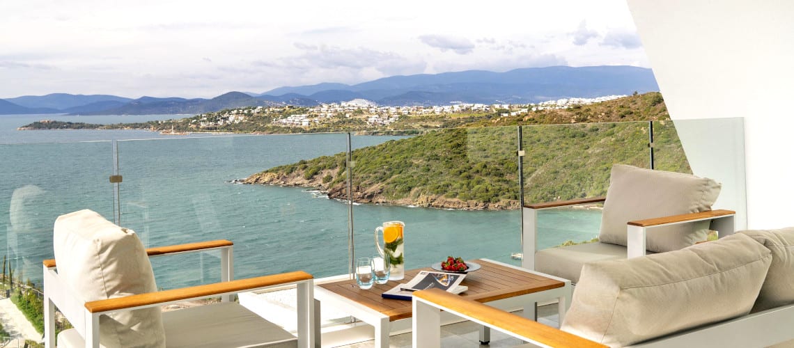 terrace-coast-view-Bodrum-Türkiye