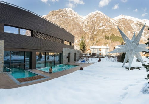 Our family stay at Mirtillo Rosso Family Hotel - Delphine, mother of Manon, 10 years, from Alsace (France)