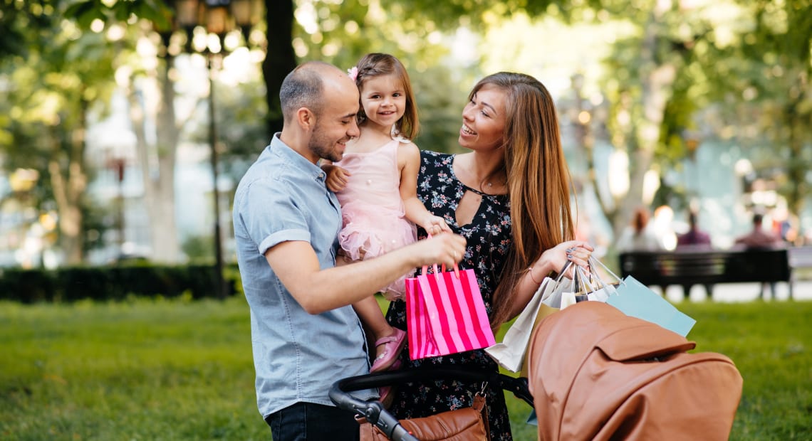 Family shopping in a big city