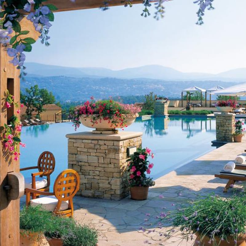 Discover the provencal magic of the domaine Terre Blanche Hotel Spa Golf Resort *****