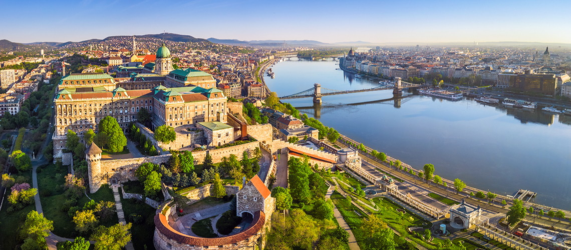 Danube-Buda-castle-view