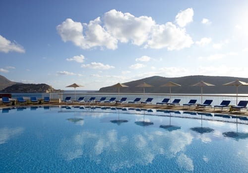 Exceptional services for families at Domes of Elounda - Nicolas &amp; Pauline, parents of Philippa (6 years old) and Stanislas (2 years old), from Brussels