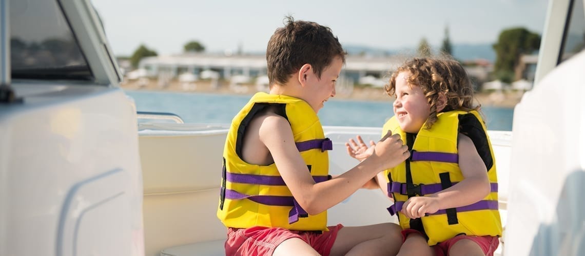 Ikos Dassia-Little Guest-Corfu-kids-boat