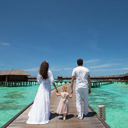 The Maldives with your family: practical guide