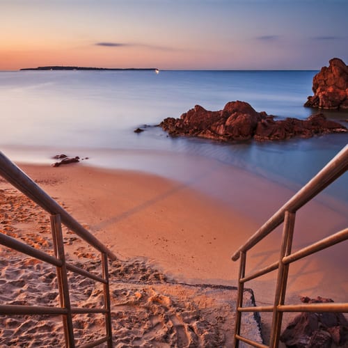 Prestigious road trip between Alps Riviera and the French Riviera