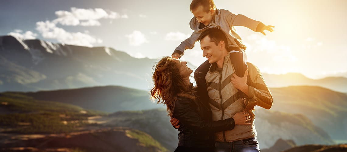 montagne avec bébé