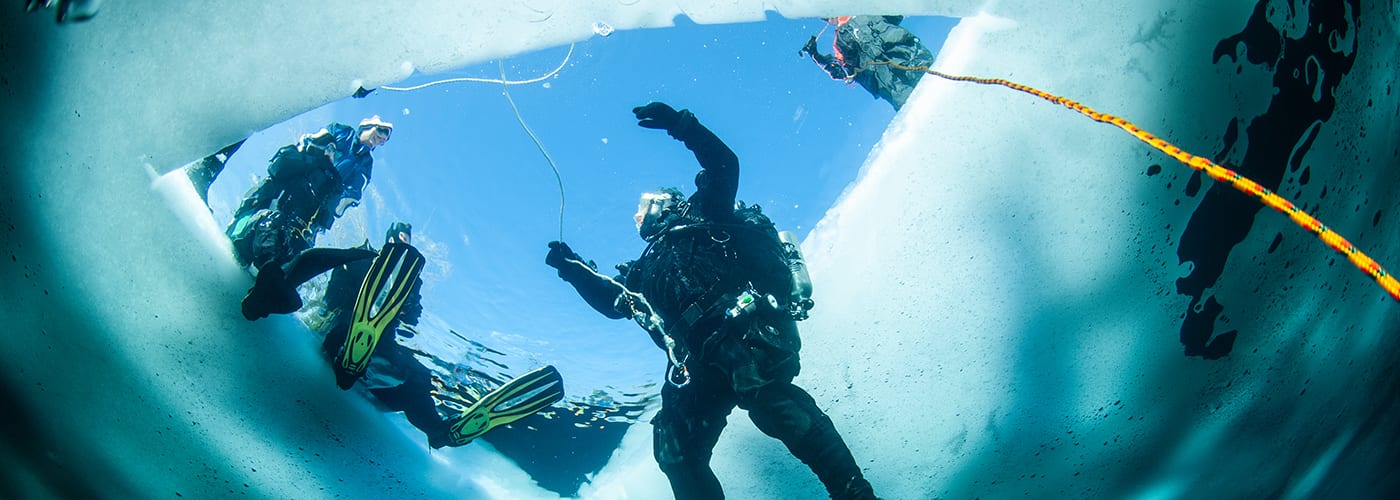 diving-ice-water