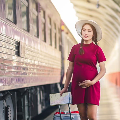 Travelling by train while pregnant: 1 month, 2 months, 3 months, etc.
