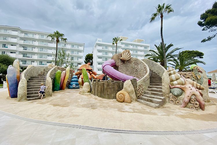 An unforgetable stay at Iberostar Alcudia Park - Iberostar Waves Alcudia Park **** - 5