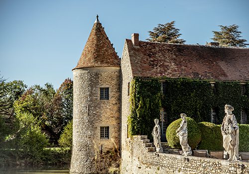 A gentle stay at Château de Villiers le Mahieu - Nicolas, father of Philippa (5 ans and a half) et Stanislas (19 months), de Bruxelles