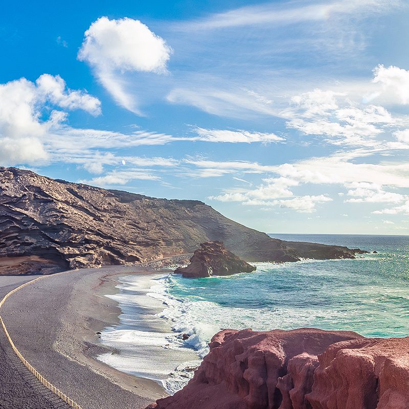 Explore Lanzarote, the island of volcanoes