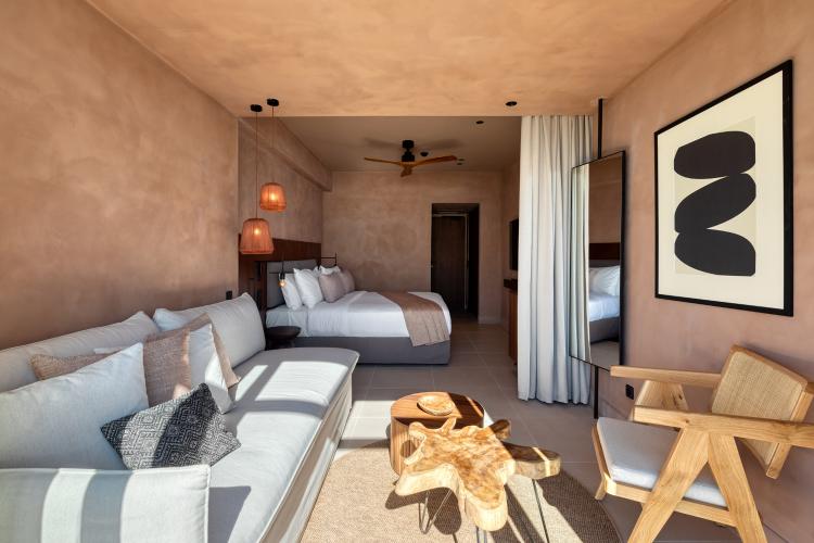 Sapphire Junior Suite