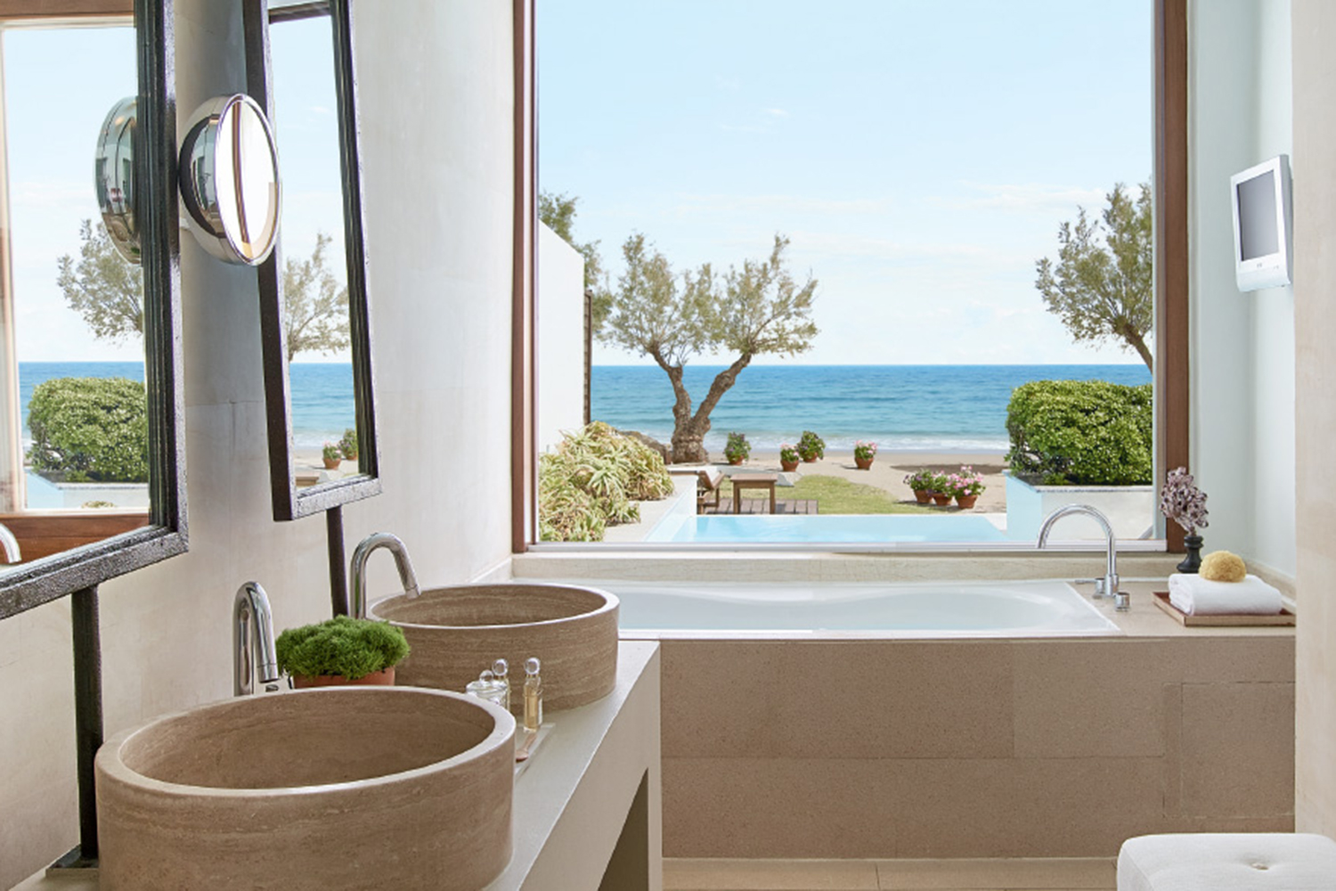 Villa Creta Beach Seafront – Jardin & Piscine Privée Chauffée