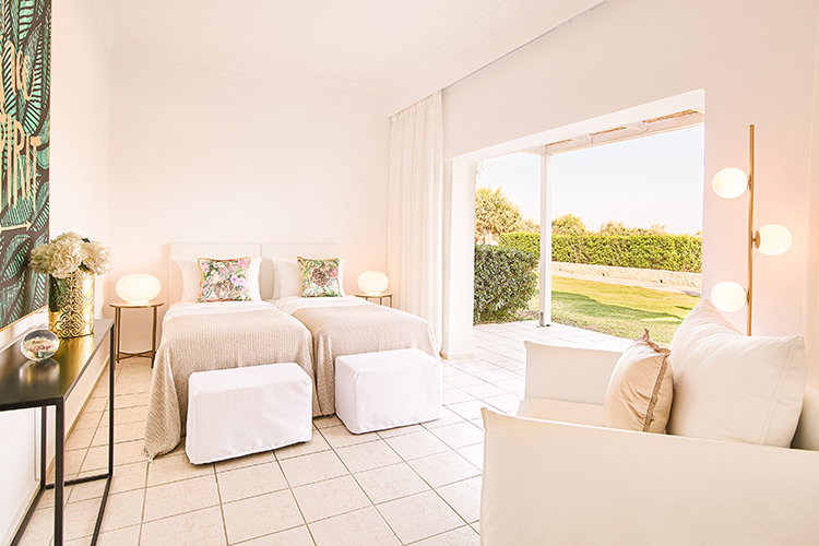 Bungalow Familial LUX ME – Côté Piscine