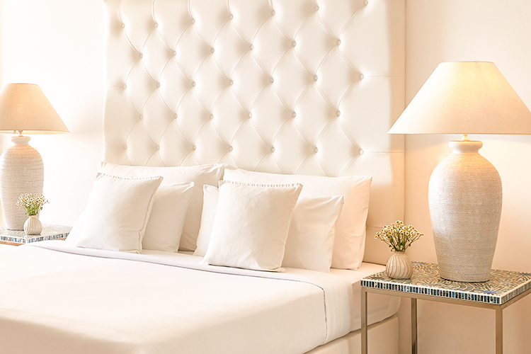 Chambre Double – Vue Jardin & Montagne