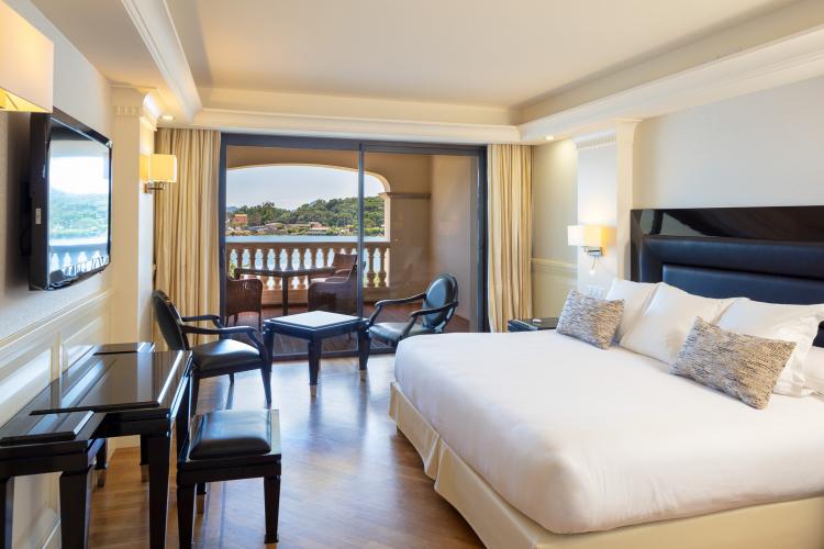 Superior Triple Room – Sea View