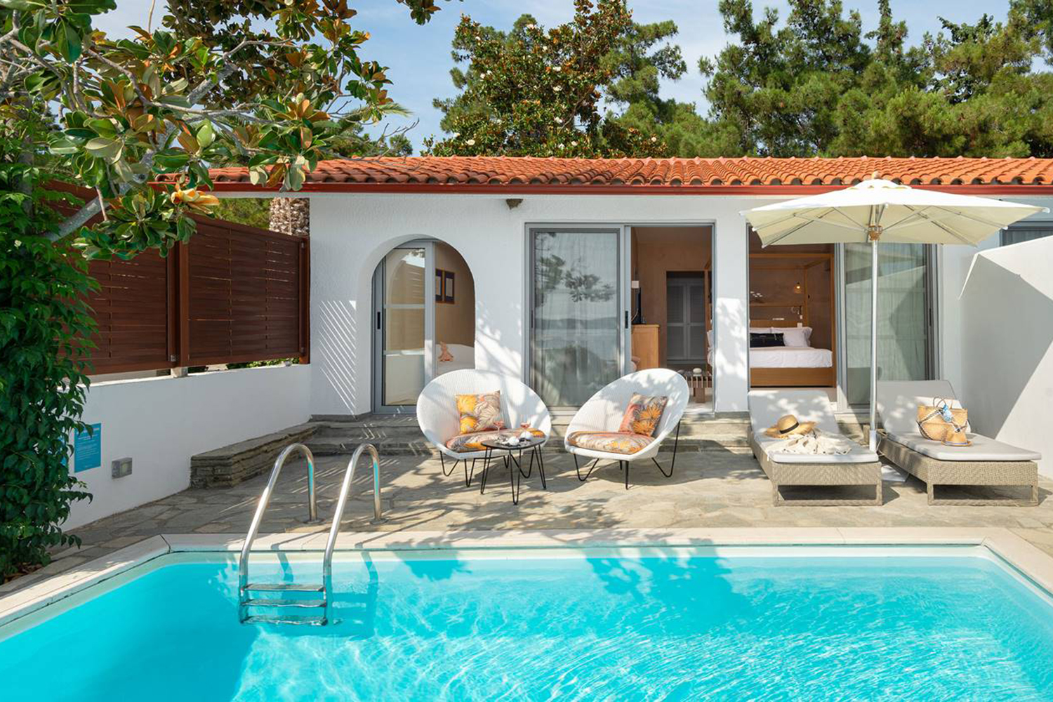 Bungalow Deux Chambres avec Piscine Privée – Vue Mer