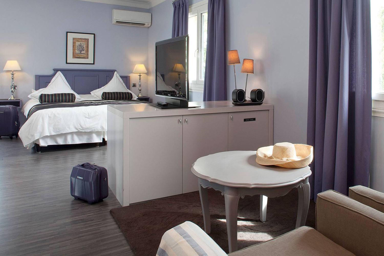 Deluxe Suite with Terrace