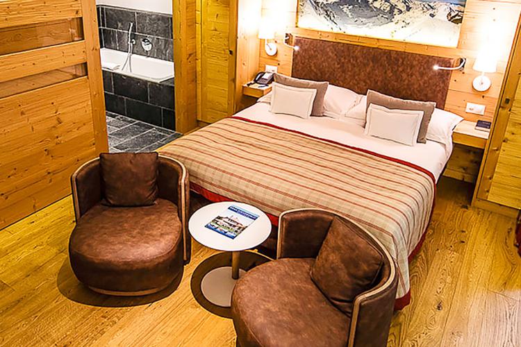 Chambre Cosy – Vue Montagne Partielle