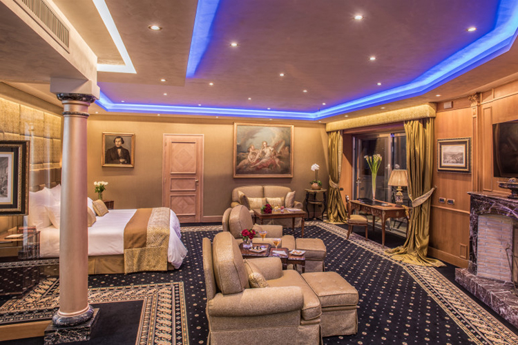 Suite Parc – Vue Parc & Piscine