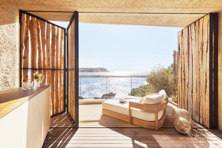 Cave Suite – Sea View