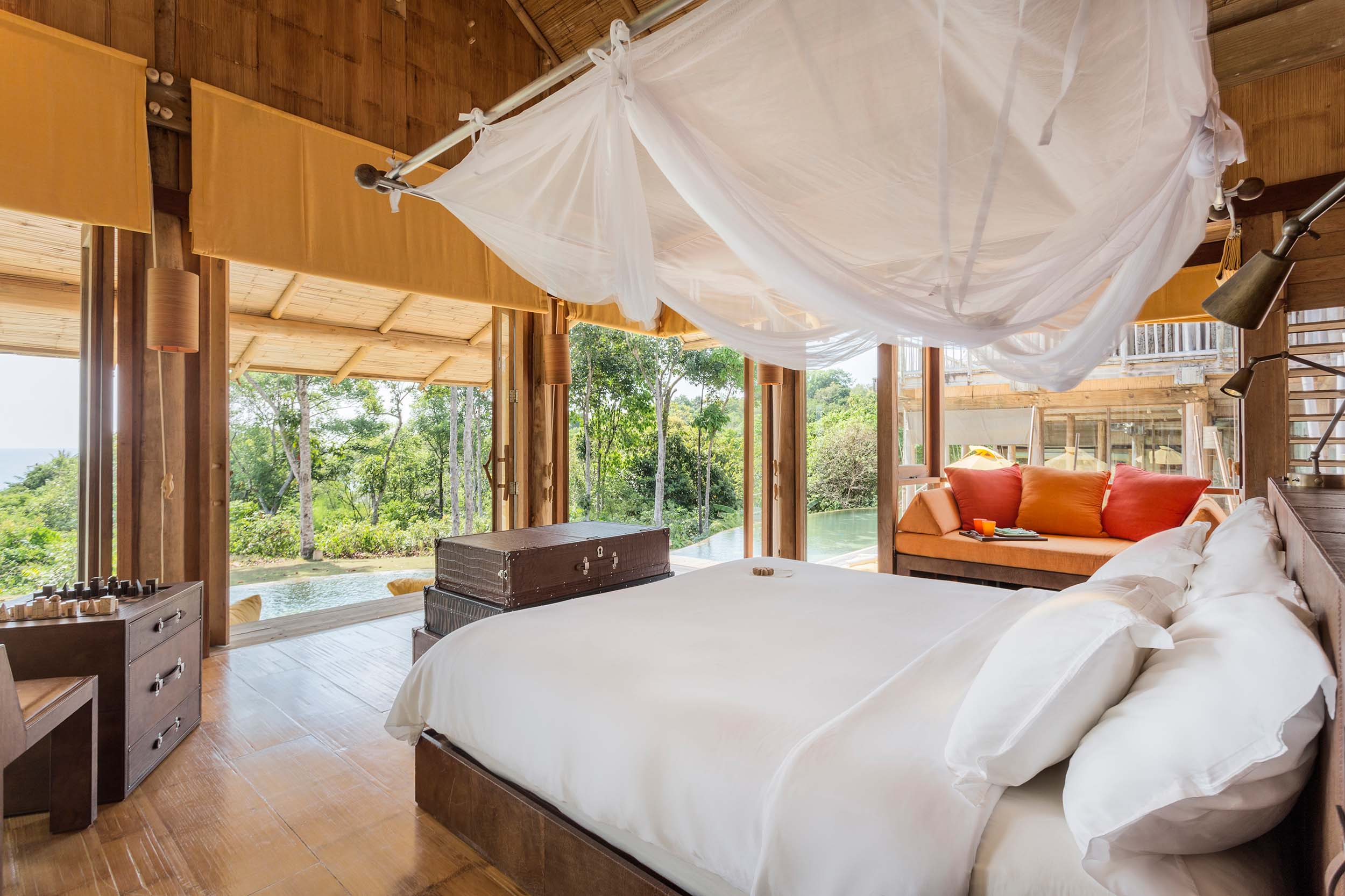 5-Bedroom Sunset Ocean View Pool Reserve