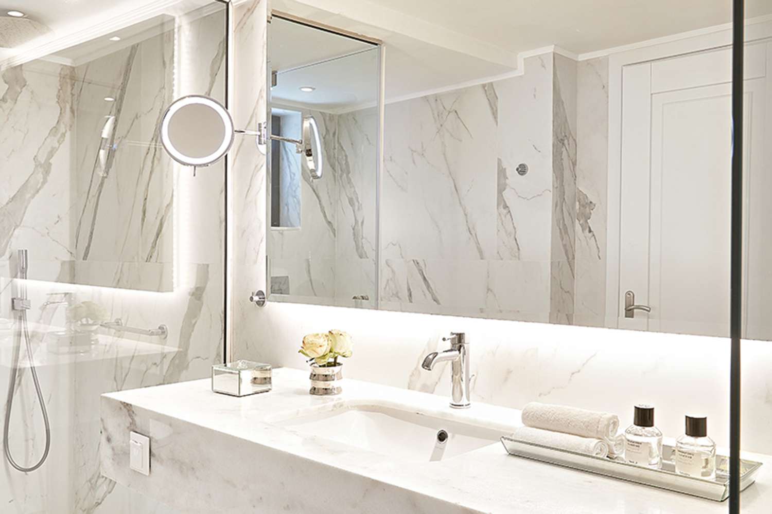 Suite Bungalow Junior – Piscine partagée avec les chambres voisines