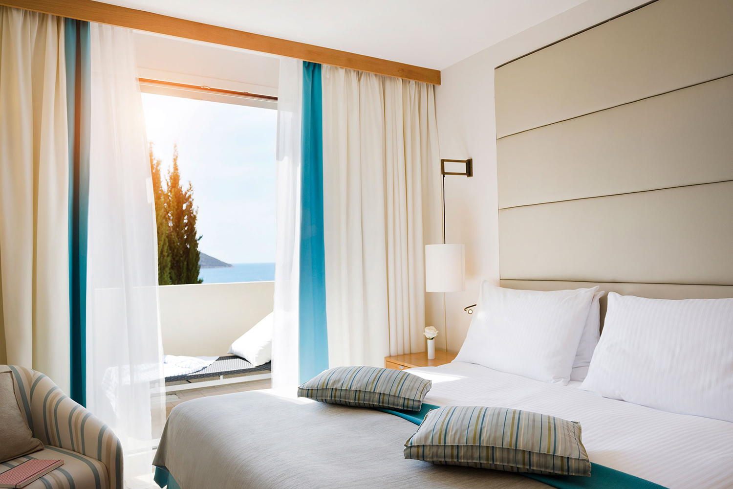 1-Bedroom Residence – Sea View