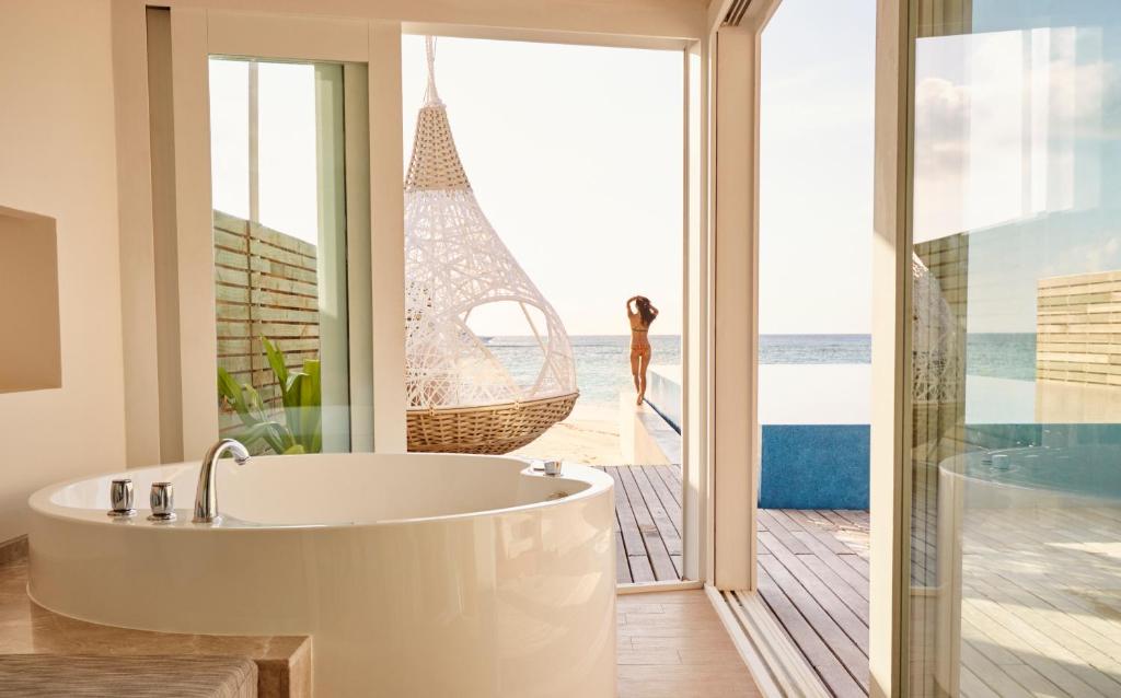 Temptation Water Villa With Pool