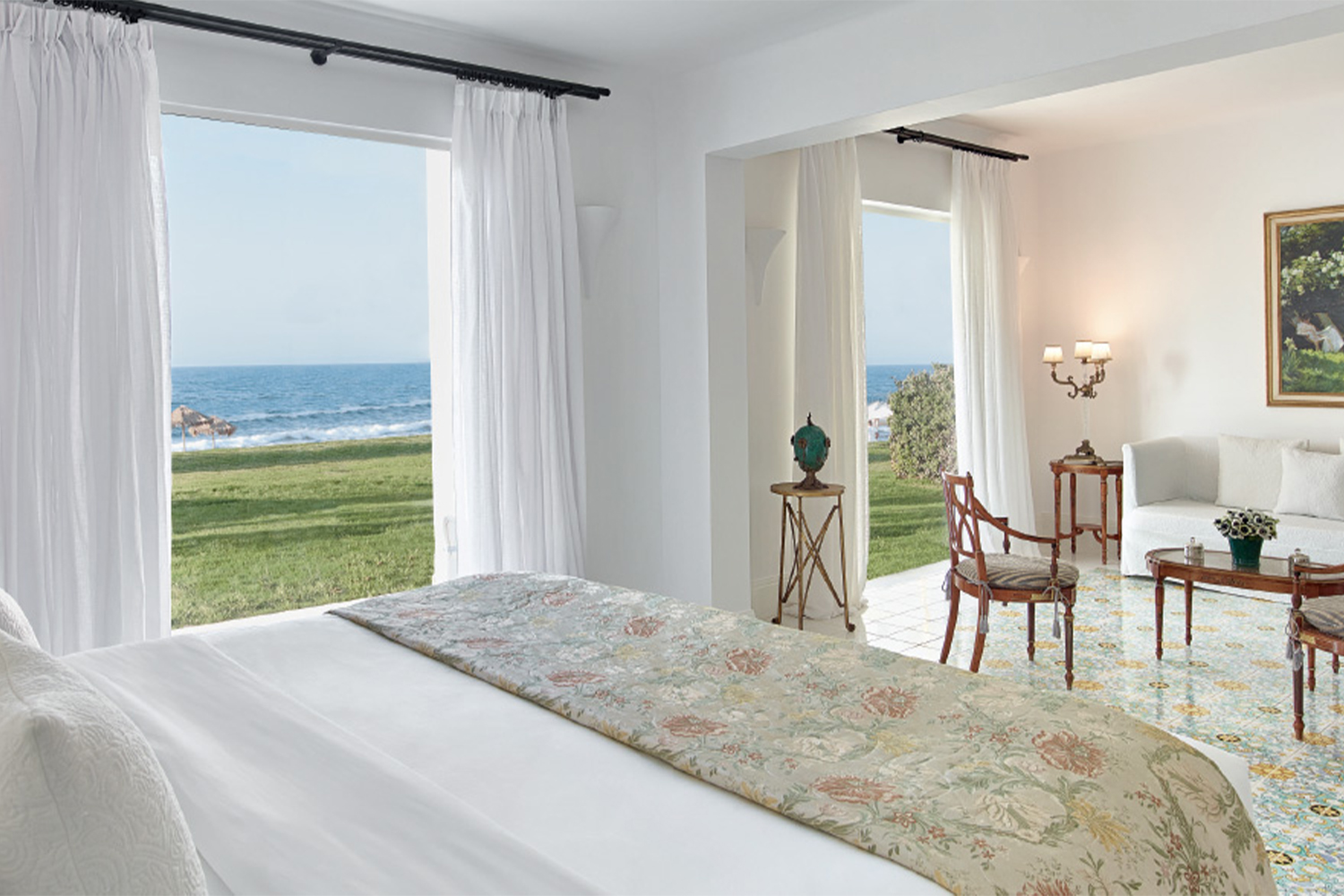 Villa Sur La Plage avec Baignoire Hydromassage Extérieure – 4 chambres