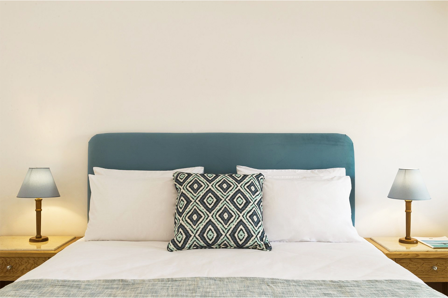 Family Room – Private Pool