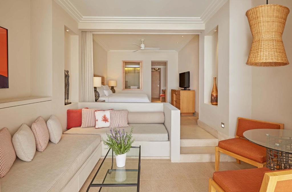 Infinity Superior Room – Garden View