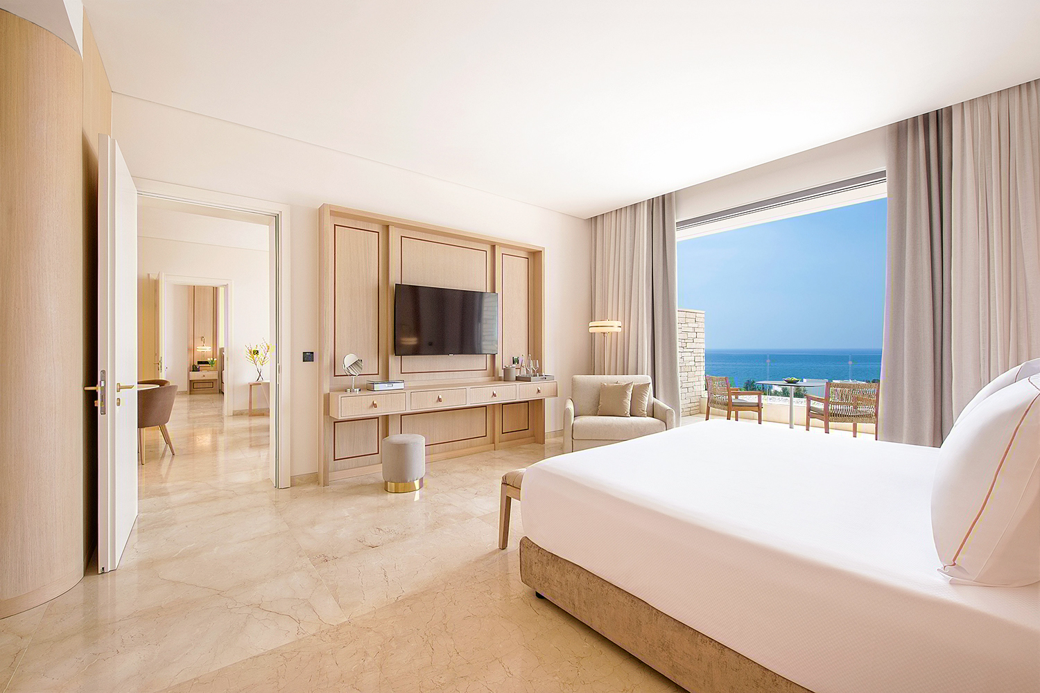 Cap Two Bedroom Suite