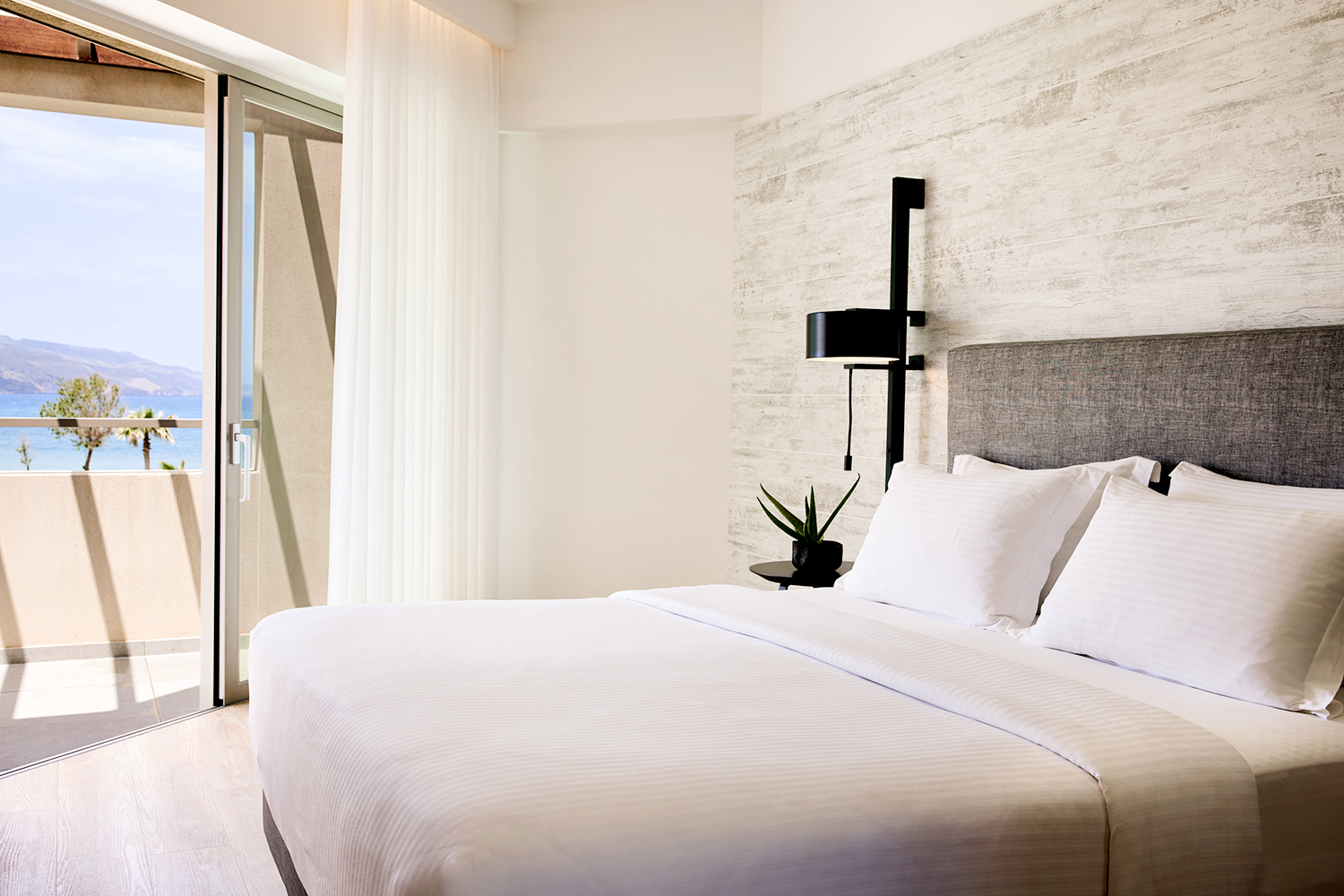 Family Suite Sea View – Signature Collection