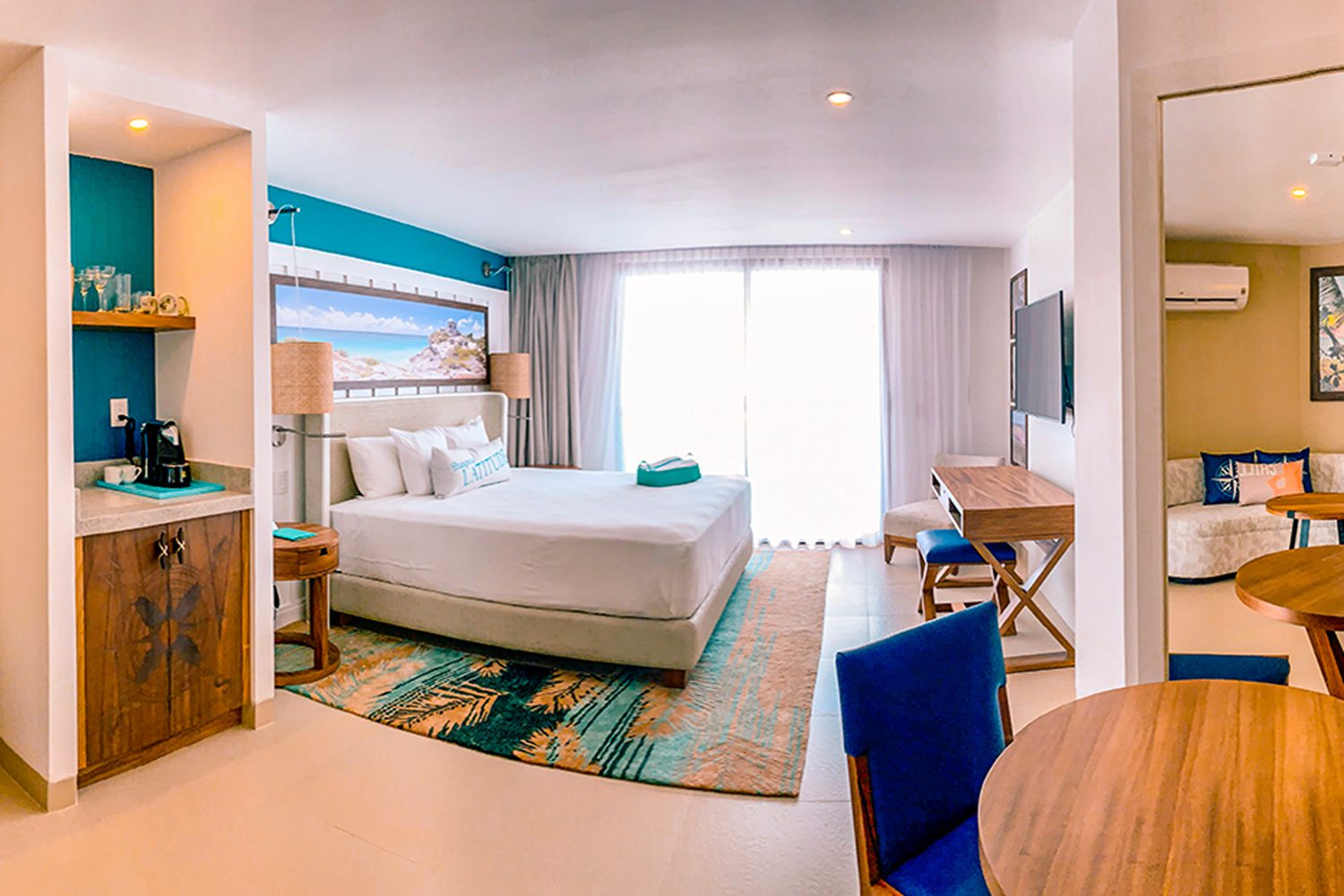 Royal Paradise Suite