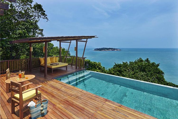 Ocean Front Pool Villa Suite