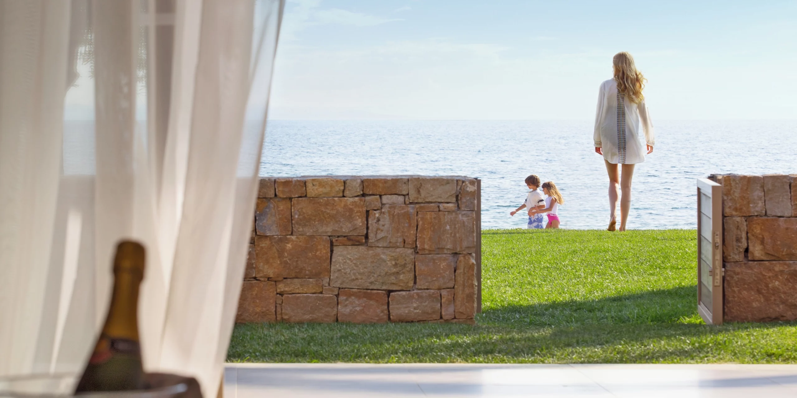 Ikos Olivia ***** - thumbnail