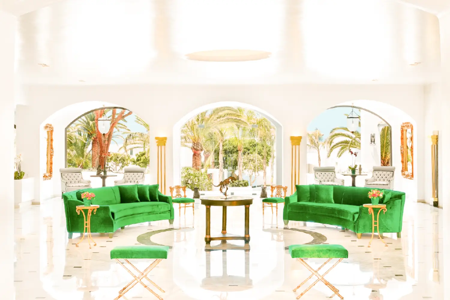 Confetti Pool Lounges