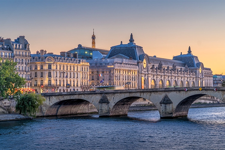 Enjoy museums and cultural attractions