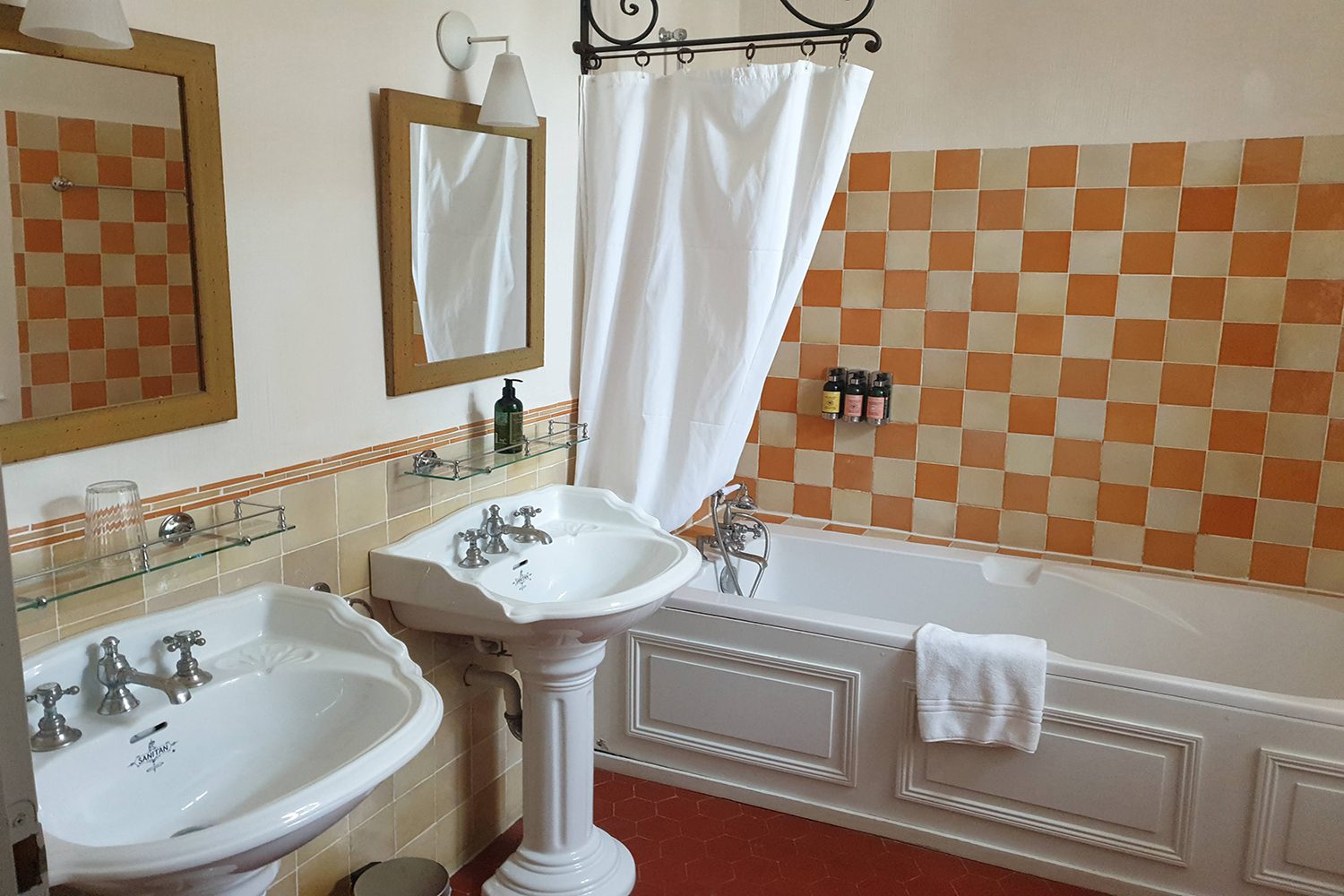 Châteauneuf – Bastide principale