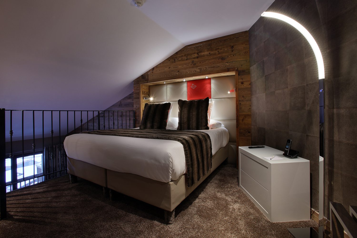 Mezzanine Junior Suite