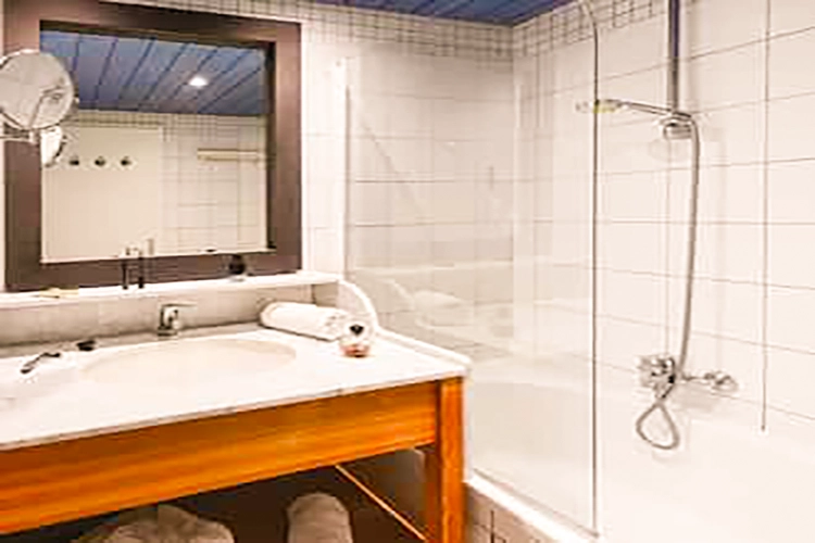 1 Slaapkamer – Slaapgedeelte – Uitzicht – 5 slaapplaatsen