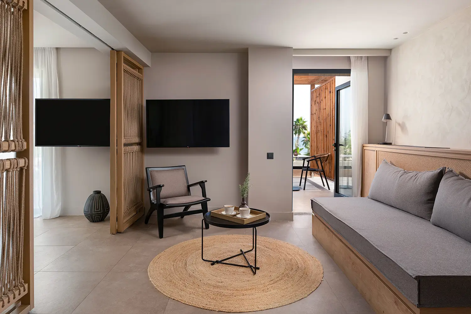 Helea Suite – Seafront View