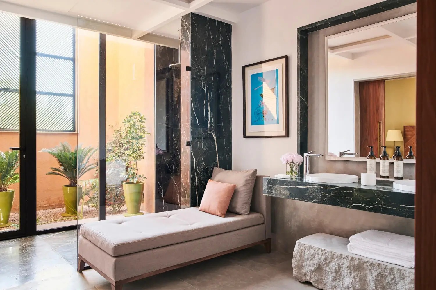 PMR Kamer – 1 King Bed