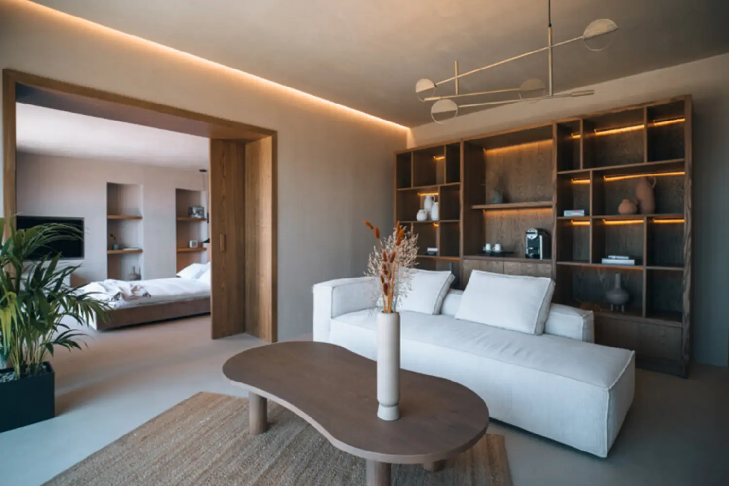 Oasis Suite – Private Pool & Sea View