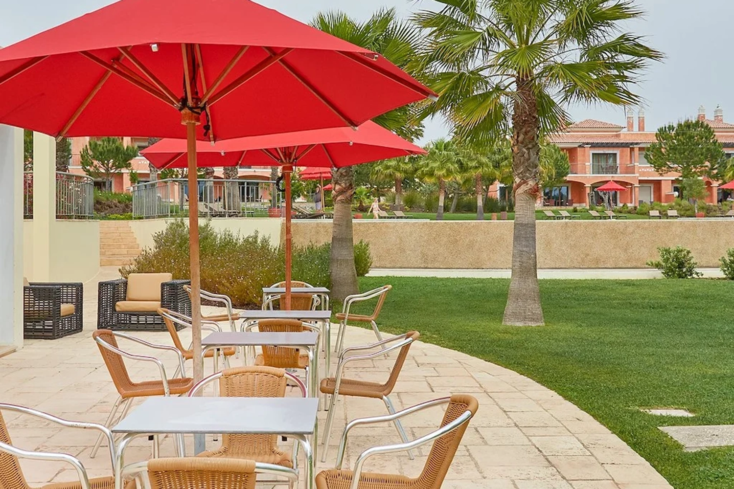 Sandy Bay - the Pool Bar